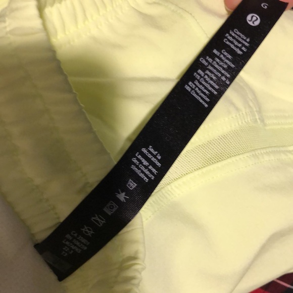 lululemon (L) Pace Breaker Lined Short 7" - Picture 6 of 14